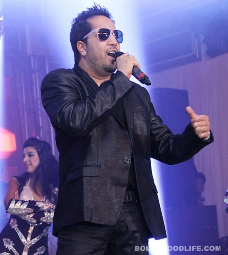 Mika Singh sings title track of Mission Sapne for free!
