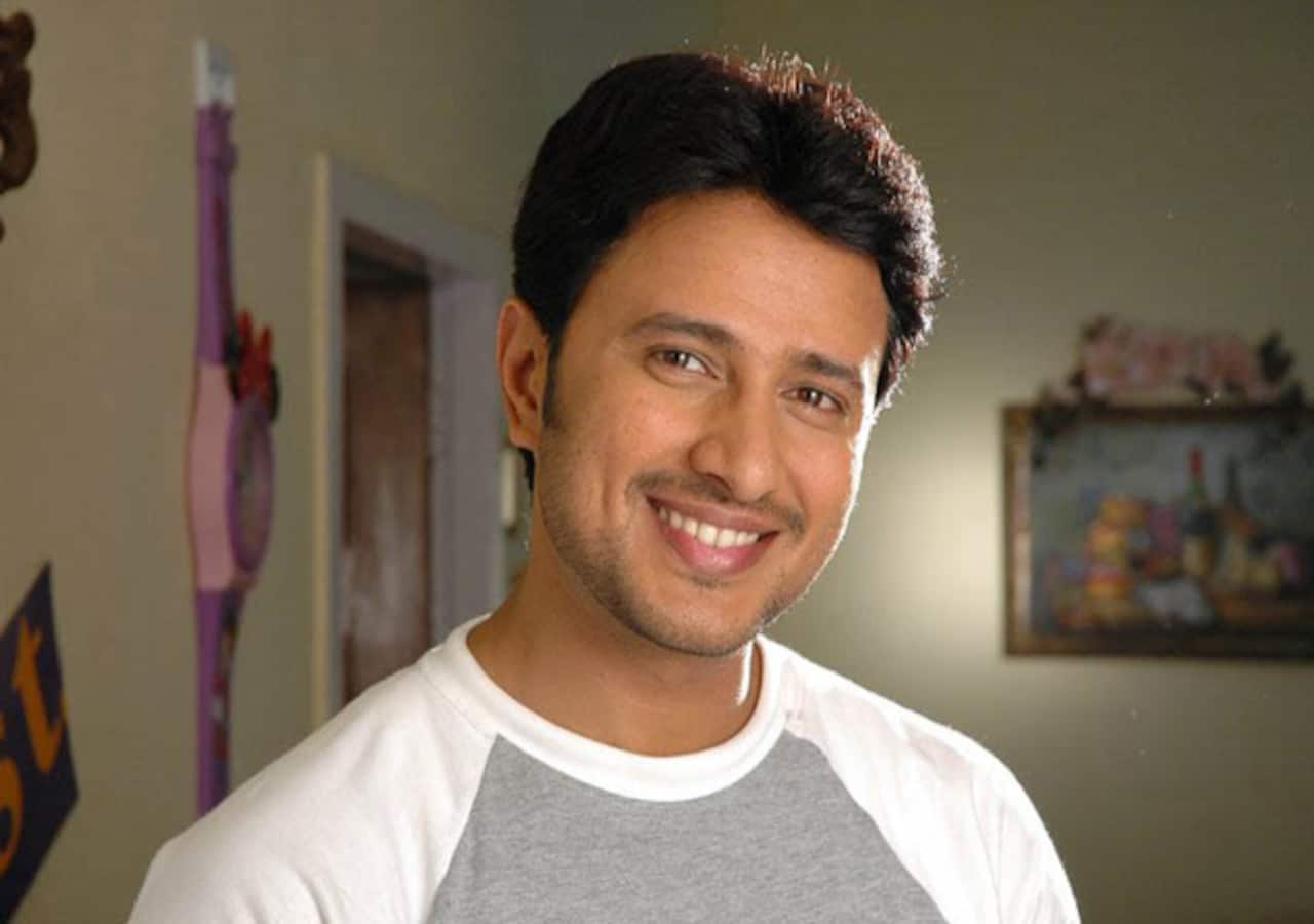 L Raja Actor Raja 60 Photos - Moonagedaydream.film