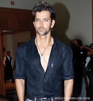 Why does Hrithik Roshan travel in three cars?