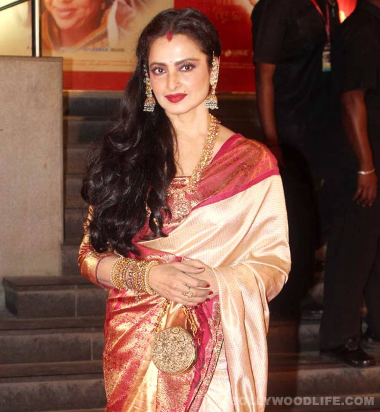 Rekha could not accommodate her dates for Tamil movie Poojari