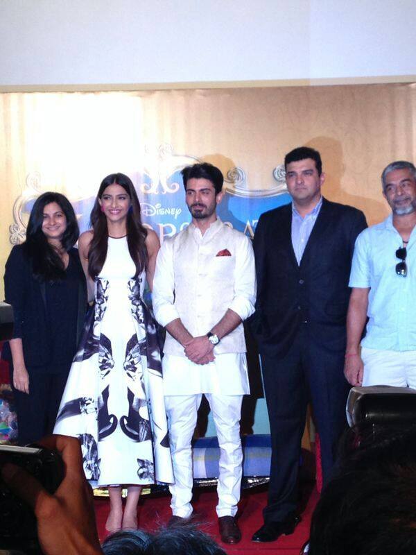 Team&amp;nbsp;Khoobsurat