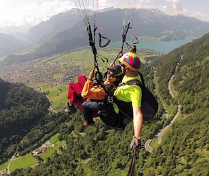 Naga Chaitanya and Pooja Hedge bond over paragliding!