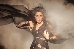 Nargis Fakhri shoots for item number in Prashanth's Sahasam!
