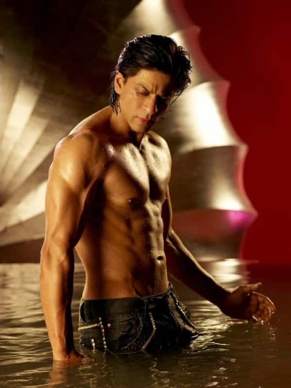 Watch Out For Shah Rukh Khans Sexy Eight Pack Abs In Happy New Year Bollywood News And Gossip
