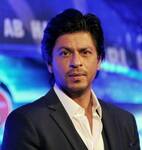 Shah Rukh Khan shoots for 15 hours at a stretch for Maneesh Sharma’s Fan!