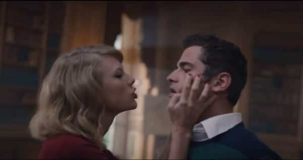 Omg Taylor Swift Declares She S Insane In Blank Space Music Video Bollywood Life