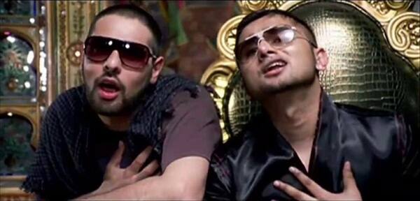 Shocking Police On The Hunt For Yo Yo Honey Singh And Badshah Bollywood News And Gossip Movie