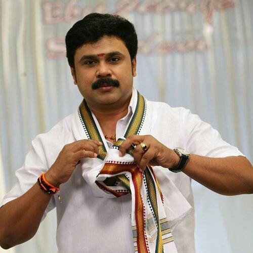 Kalabhavan Mani Latest News Photos Videos Awards Filmography Kalabhavan Mani Biography Bollywood Life Mani was born as mani raman chenathunad kunnisseri veettil on 1 january 1971 in chalakudy, kerala. filmography kalabhavan mani biography