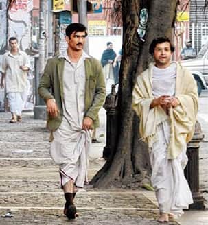 Sushant Singh Rajput's Detective Byomkesh Bakshy! team makes a documentary on Howrah Bridge!