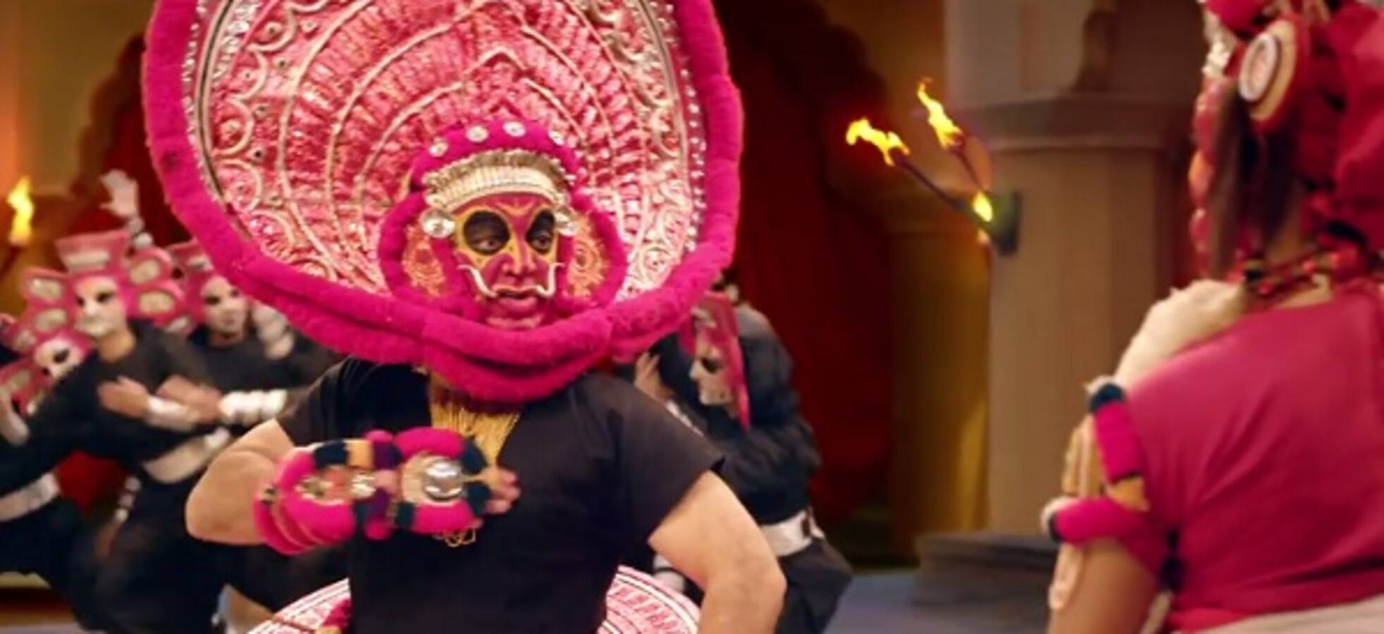 Uttama Villain song Iraniyan Naadagam: Kamal Haasan dons Theyyam avatar to keep you engrossed!