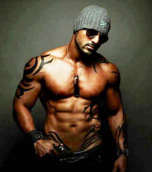 John Abraham looking for his Force 2 heroine