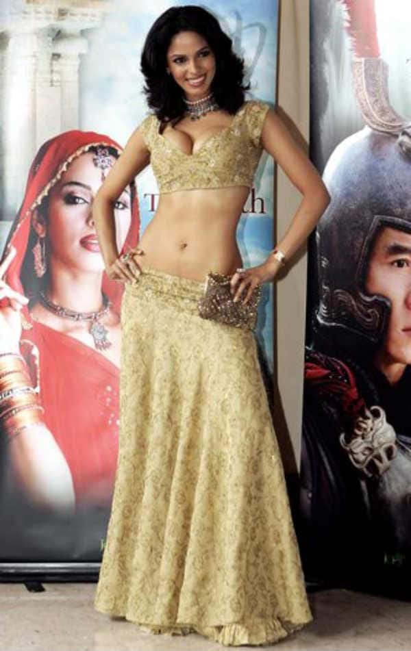 Mallika+Sherawat-120515