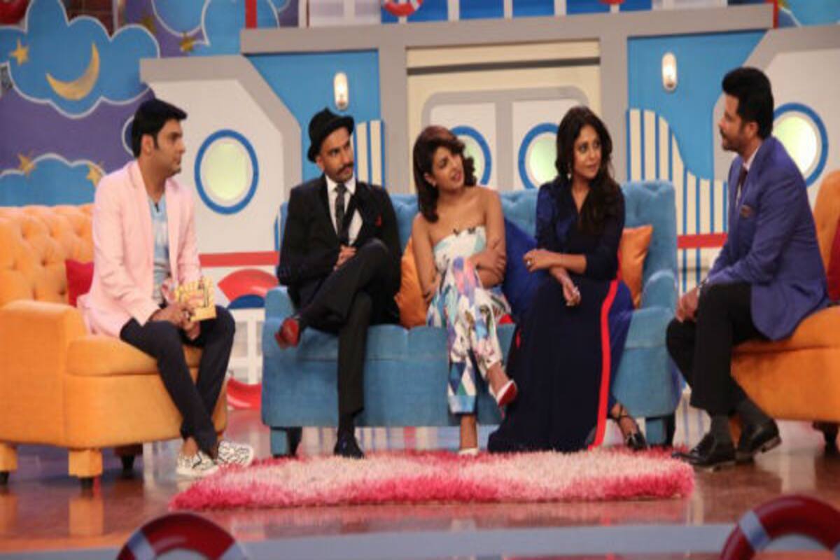 Comedy Nights With Kapil Dil Dhadakne Do S Priyanka Chopra Ranveer Singh And Anushka Sharma Leave The Audience In Splits Bollywood News Gossip Movie Reviews Trailers Videos At Bollywoodlife Com Anushka sharma, neil bhoopalam, kapil sharma, navjot singh sidhu, ali asgar, sumona chakravarti, upasana singh, sunil grover, kiku sharda, chandan prabhakar, paresh ganatra, roshni chopra, naveen bawa, atul parchure. comedy nights with kapil dil dhadakne do s priyanka chopra ranveer singh and anushka sharma leave the audie