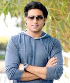 Do you know what Abhishek Bachchan did for his special fans? Watch video to find out!