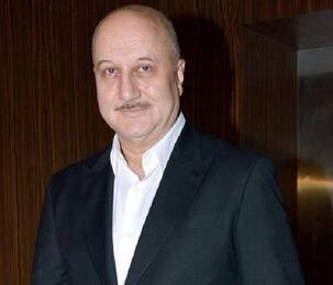 Anupam Kher pays tribute to the The Godfather, Marlon Brando!