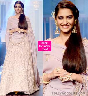 IIJW 2015: Sonam Kapoor has never looked this graceful and royal before!