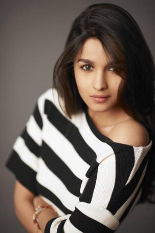 Everybody listen up! Alia Bhatt opens up about her school life like never before...