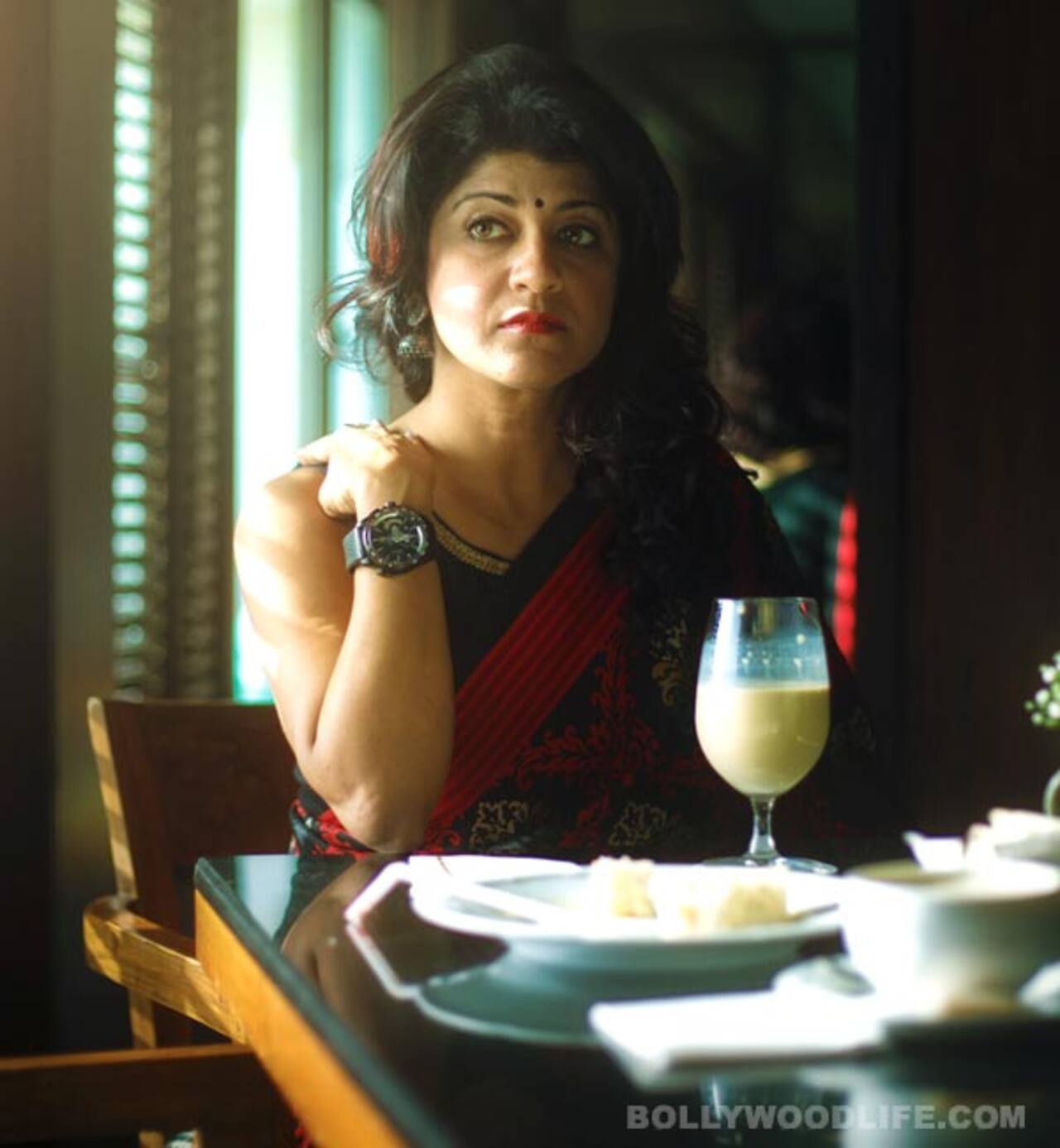 Want to know Salman Khan, Shah Rukh Khan and more of your favorite celebs better? Meet Anu Gaur!