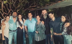 Check out Salman Khan's adorable pic with Sooraj Pancholi and Athiya Shetty's family!