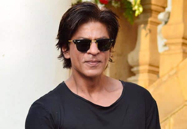 Get This Shah Rukh Khan And Aryan Used To Sing Akon S Smack That