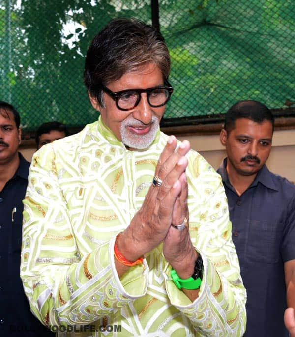 Coolies ring in Amitabh Bachchan's 73rd birthday! - Bollywood News ...