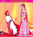 Aww! Harbhajan Singh just pulled off a Shah Rukh Khan moment to woo his ladylove Geeta Basra - view pic!