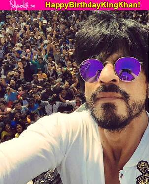 Shah Rukh Khan's Periscope debut is proof that he is the BIGGEST superstar of our country! Watch video!