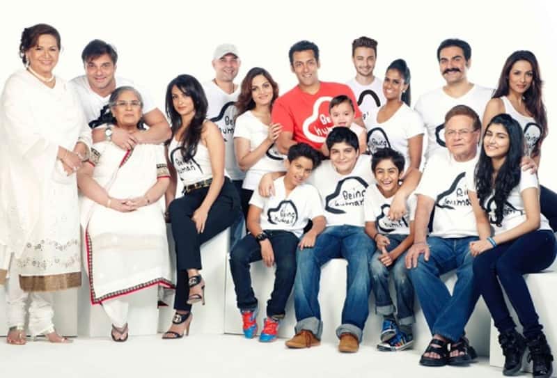 Salman Khan's family picture proves why he was the best choice to star in Prem Ratan Dhan Payo!