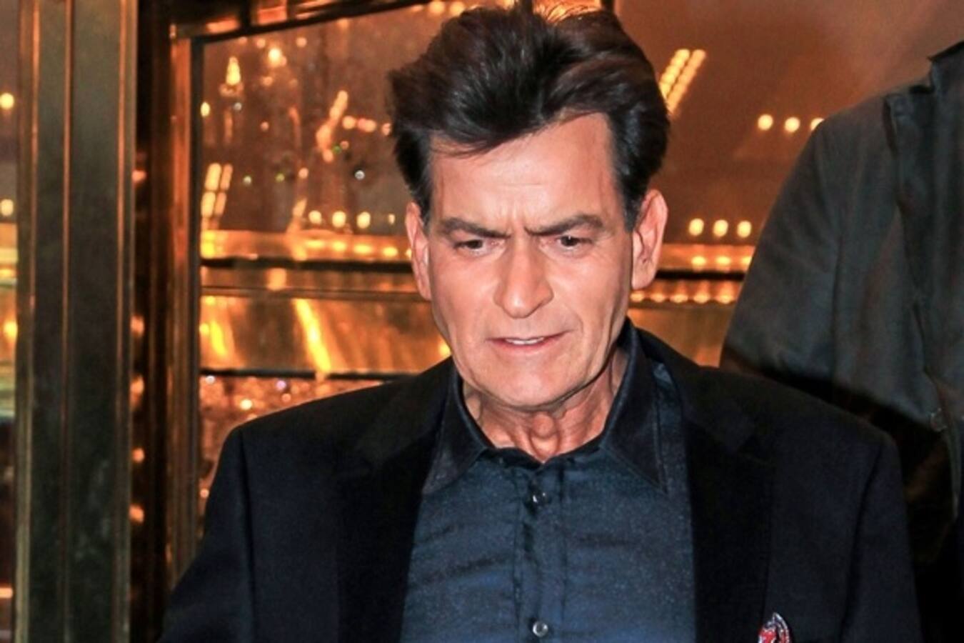 Charlie Sheen Opens Up About His Hiv Positive Status Bollywood News And Gossip Movie Reviews