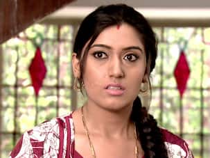 Yeh Hai Mohabbatein: Simmi's truth is finally out and it is so STUPID!