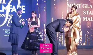 Filmfare Glamour and Style Awards 2015: Shah Rukh Khan, Ranveer Singh, Alia Bhatt look their stylish best! – view inside pics