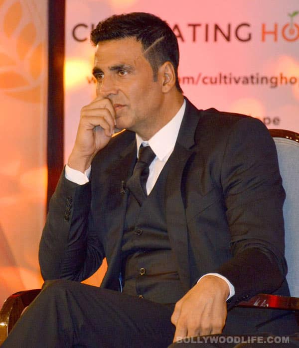 Akshay Kumar makes a DASHING appearance at the launch of Cultivating hope  campaign - view HQ pics! - Bollywood News & Gossip, Movie Reviews, Trailers  & Videos at 