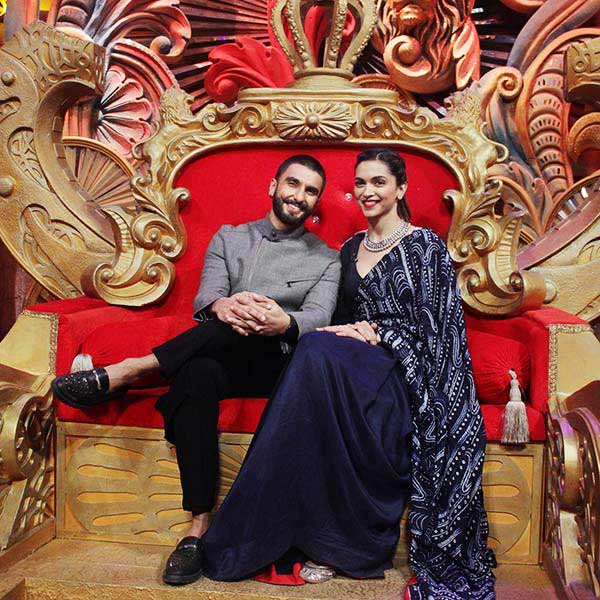 ranveer-singh-and-deepika-padukone-on-hot-seat-during-bajirao-mastani-on-comedy-nights-bachao-sets-201512-639340