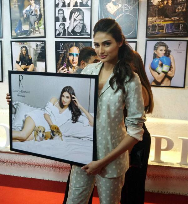 Athiya-Shetty-1