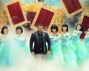 Bigg Boss 9 finale: Salman Khan’s entry on Bajirao Mastani theme song is what you missed in the film – watch video