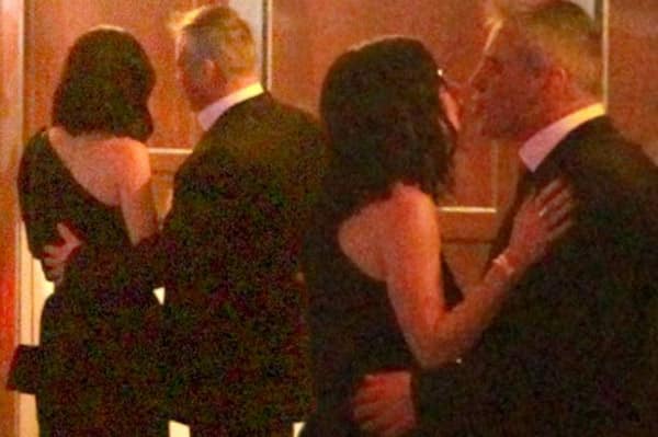 PAY-Matt-Le-Blanc-Courtney-Cox-Main