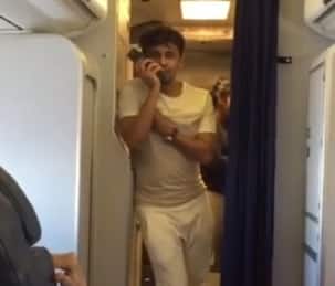 5 cabin crew staff suspended because of Sonu Nigam!