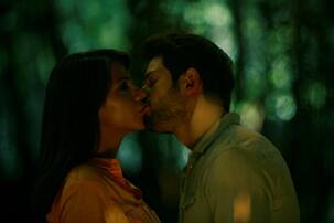 33 kisses! Ishq Forever actors Krishna Chaturvedi and Ruhi Singh set a new record