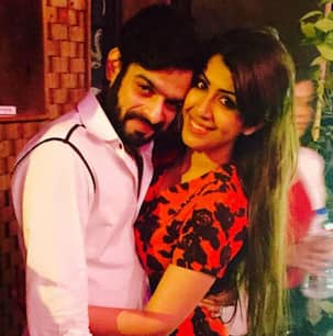 OMG! Karan Patel proving his innocence to someone - is it wife Ankita Bhargava?