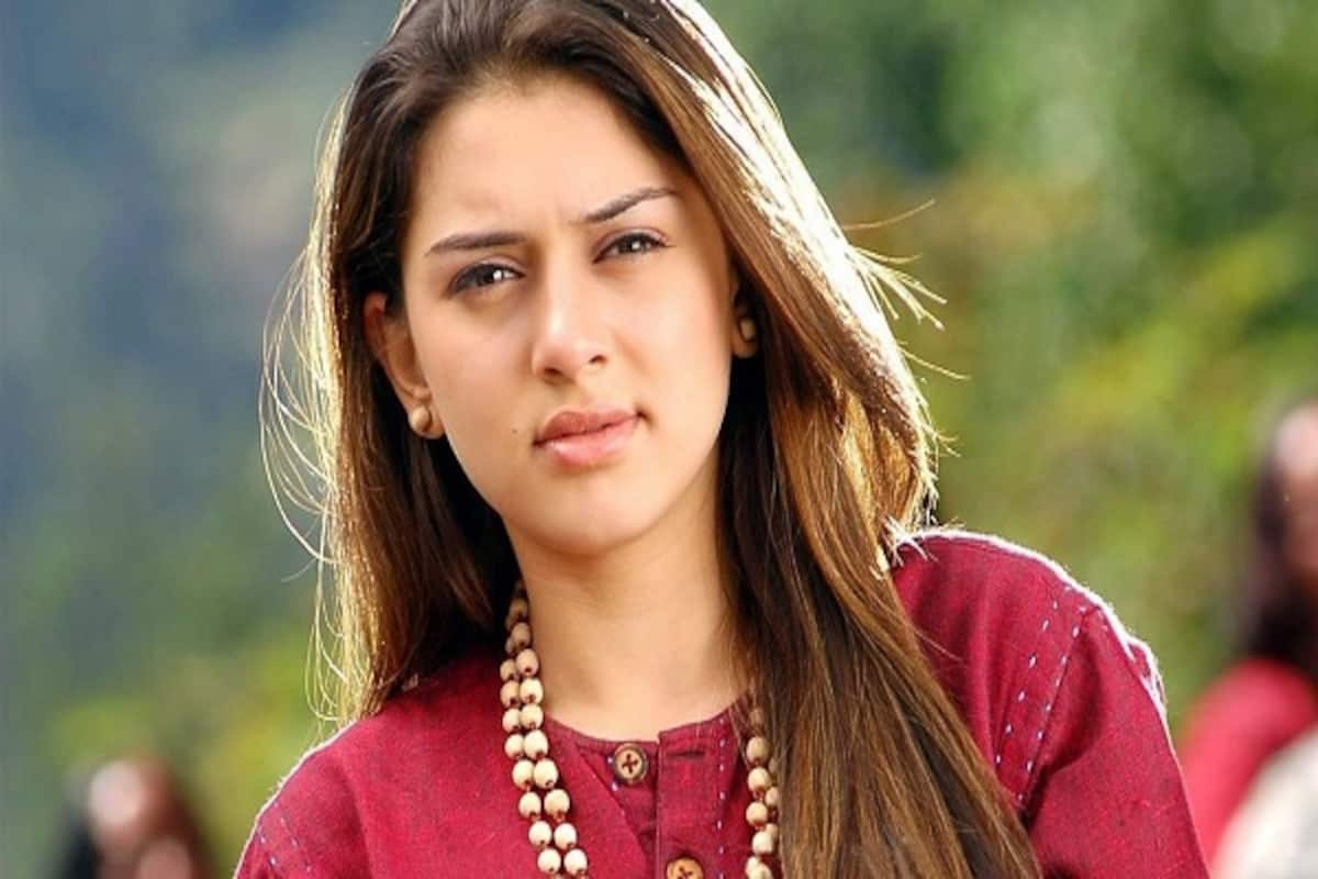 Hansika Motwani Has Posted A Hillarious Video And You Cannot Miss It Bollywood News Gossip Movie Reviews Trailers Videos At Bollywoodlife Com