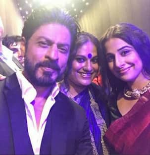 Shah Rukh Khan and Vidya Balan's selfie will make you long to see them in a film!