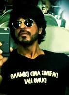 You have to get CLOSER to Shah Rukh Khan to see this picture!