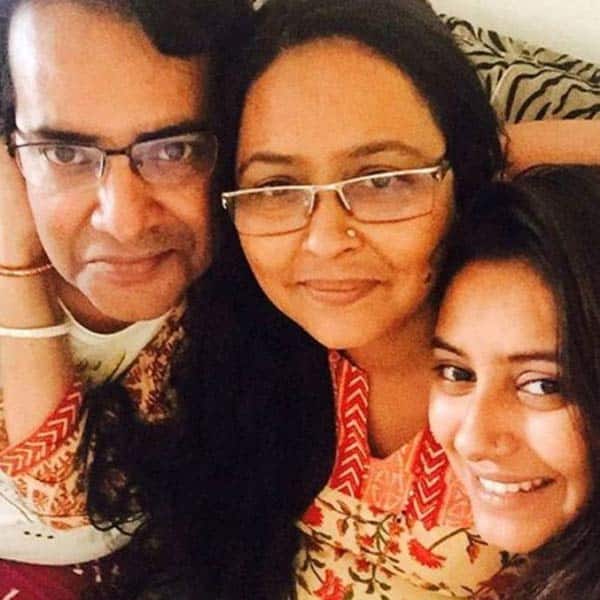 Pratyusha Banerjee's parents didn't know about her PREGNANCY! - Bollywood News & Gossip, Movie Reviews, Trailers & Videos at Bollywoodlife.com