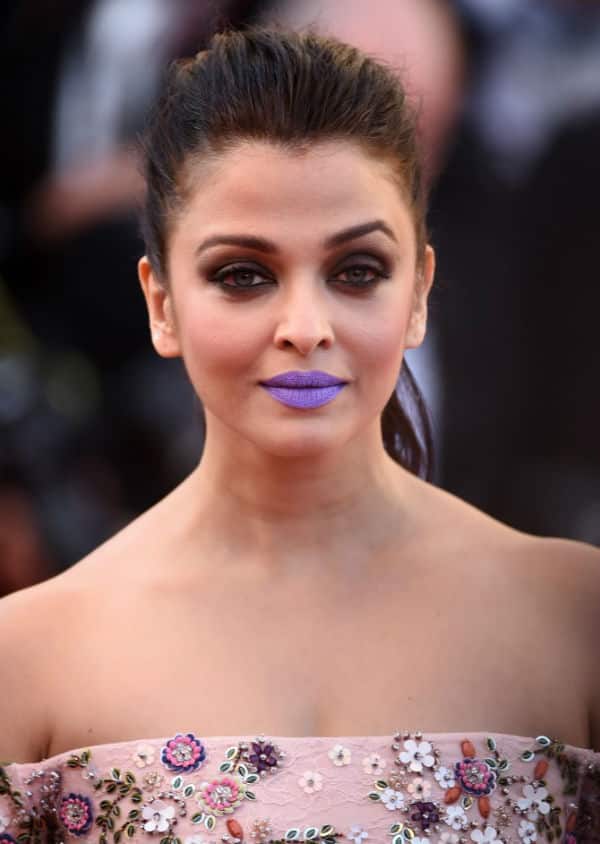 Aishwarya Rai's purple lips or Sunny Leone's purple hair - whose fashion  risk do you dig more? - Bollywood News & Gossip, Movie Reviews, Trailers &  Videos at 