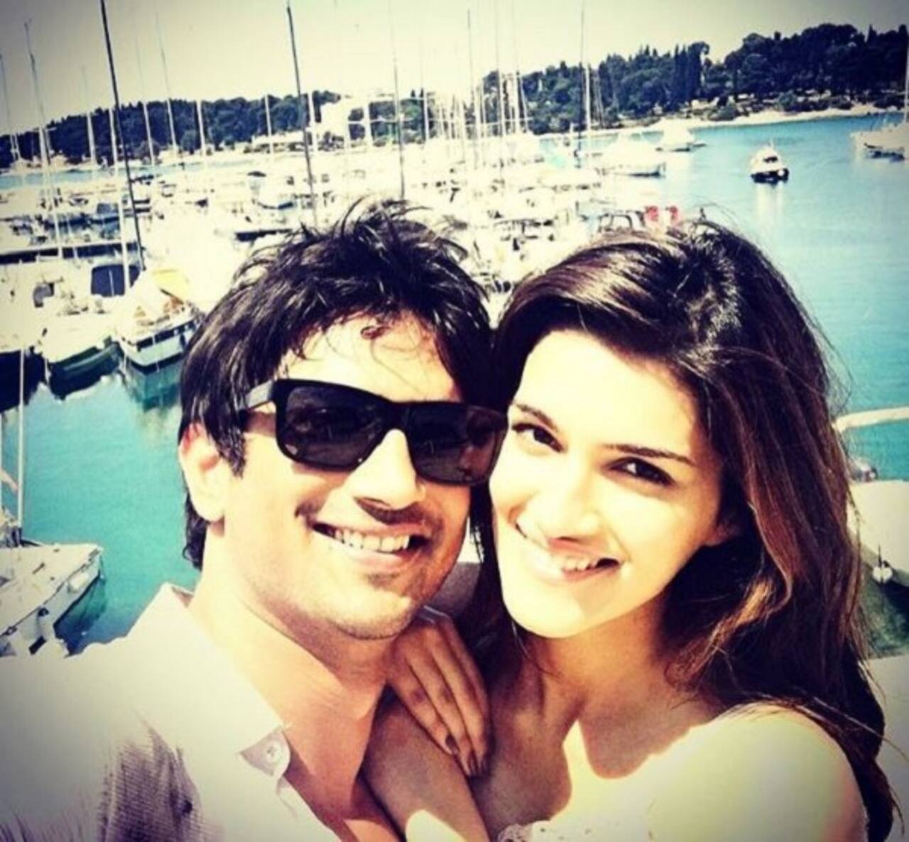 Sushant Singh Rajput Returns To Instagram With This Selfie Of His Rumoured Girlfriend Kriti