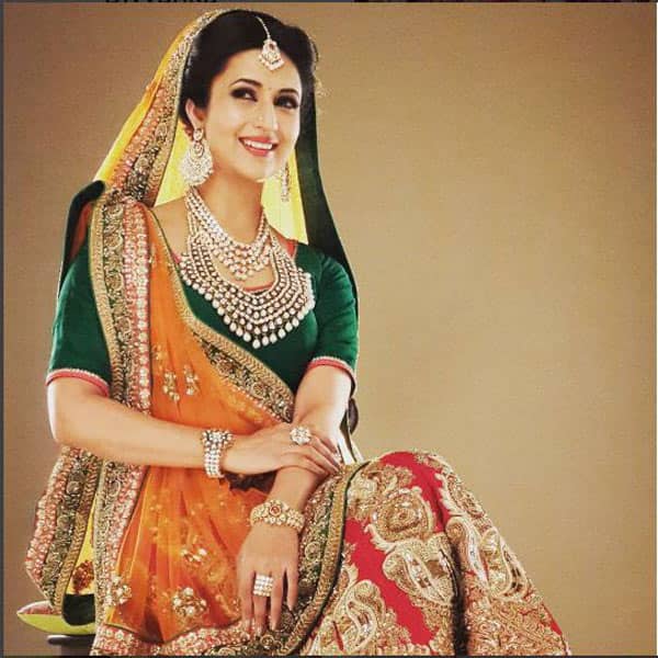 Divyanka Tripathi Rewears Wedding Lehenga, Set To Retake Vows With Husband,  Vivek On 'JDJ 11' Set