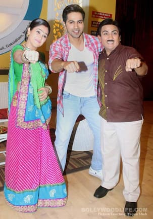 Varun Dhawan Dishoom-es the team of Tarak Mehta Ka Ooltah Chashmah – View HQ Pics!