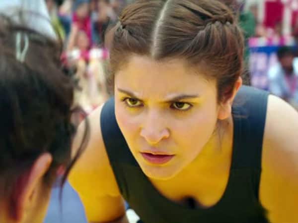Sultan-movie-teaser-still-Anushka-Sharma-angry-and-sexy-640x480