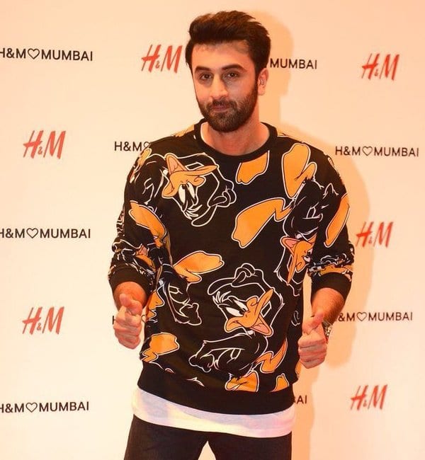ranbir Kapoor at H&M store 7
