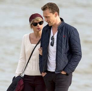 It's SPLITSVILLE for Hiddleswift!